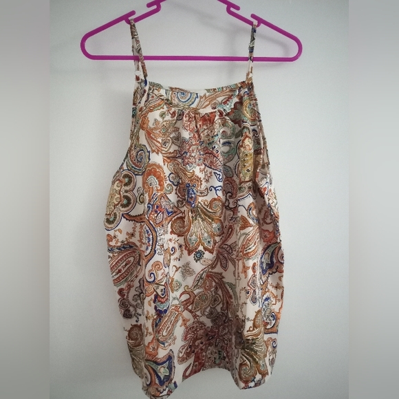 Size Large Tank - Picture 1 of 1